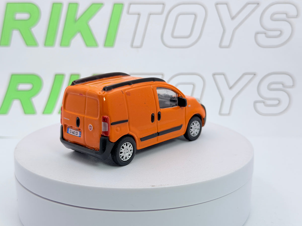 Fiat Fiorino Burago 1/43 Arancione