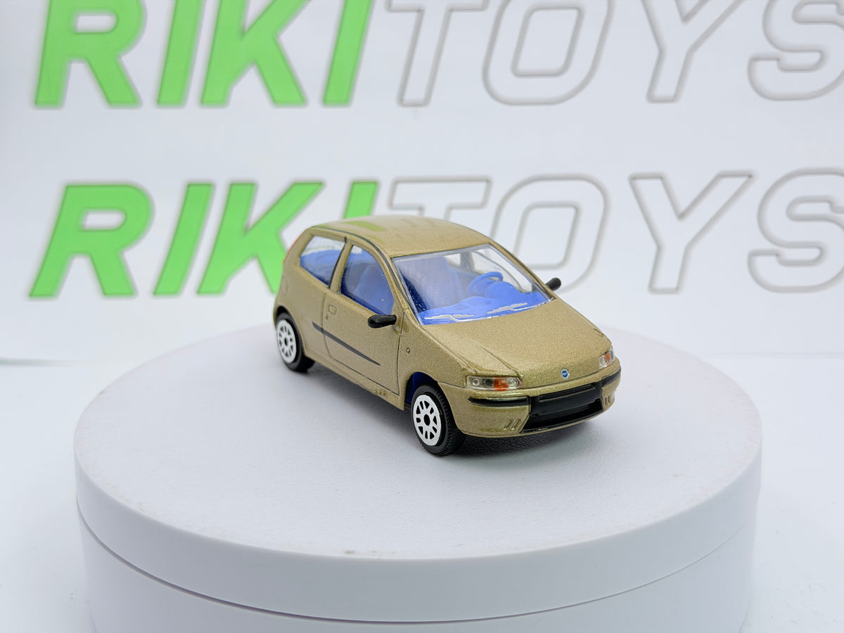 Fiat Punto 3 porte Majorette 1/43 Oro chiaro mtallizzato 1999