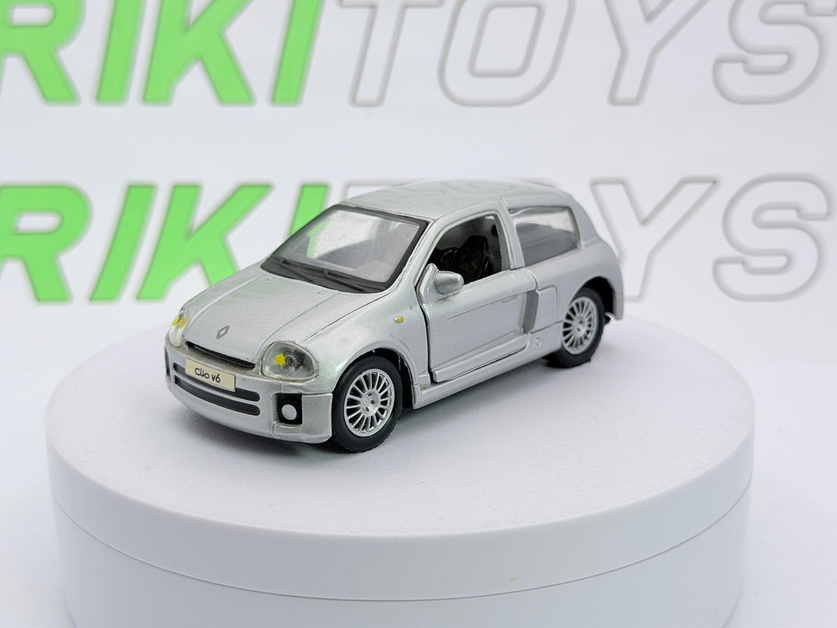 Renualt Clio V6 Sport Maisto 1/38 Argento