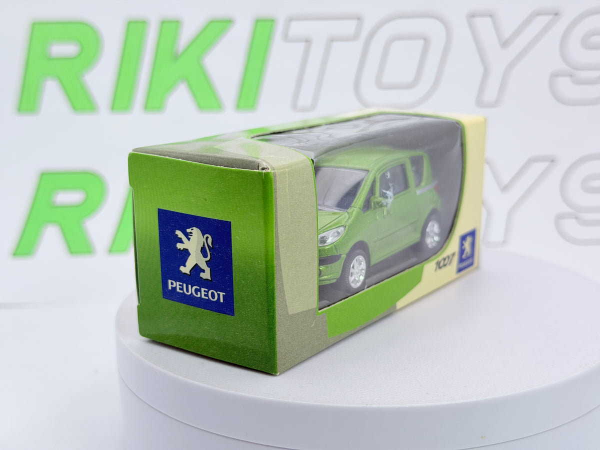 Peugeot 1007 Nover 1/60 Verde