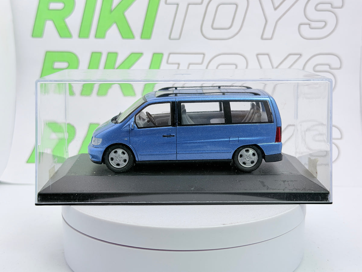 Mercedes Benz V-Klass Schuco 1/43 Azzurro metallizzato