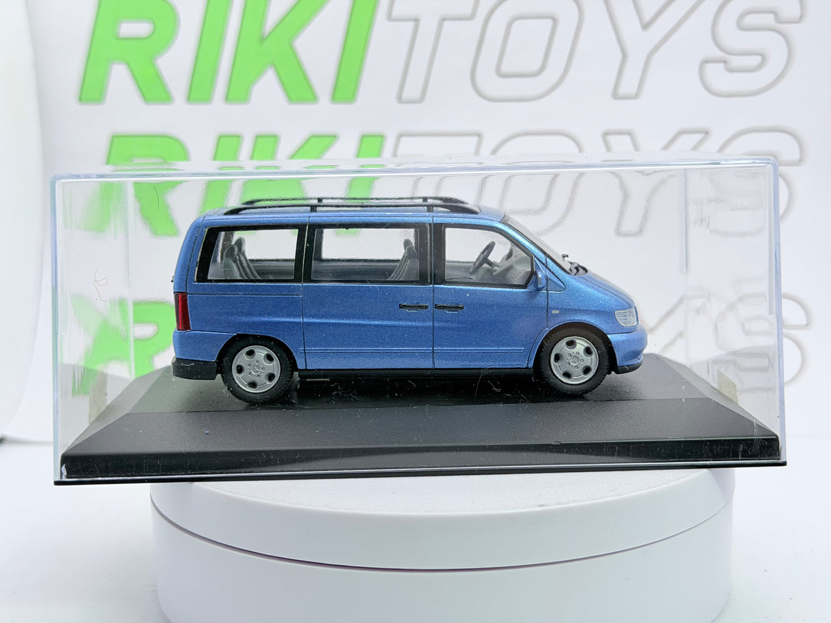 Mercedes Benz V-Klass Schuco 1/43 Azzurro metallizzato