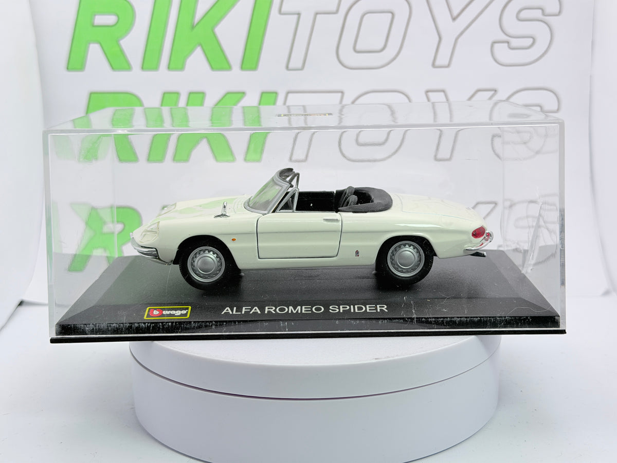 Alfa Romeo Duetto Osso Burago 1/32 Bianco 1966