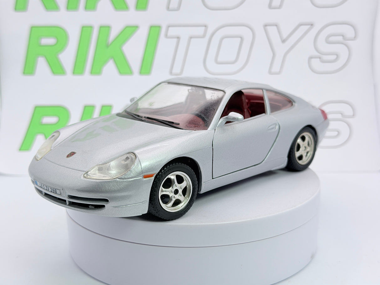 Porsche 911 997 Burago 1/24 Argento 1996
