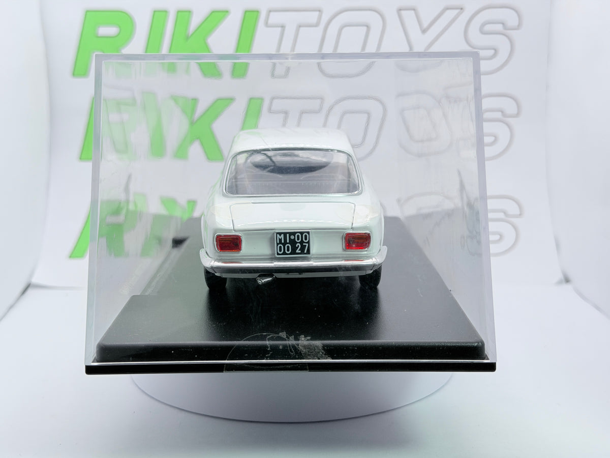 Alfa Romeo Giulia GT Junior Leo Models 1/24 Bianco
