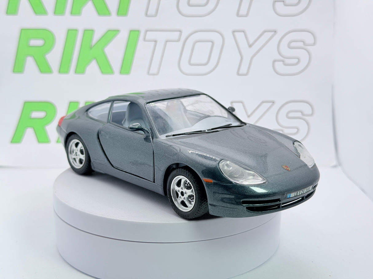 Porsche 911 996 Carrera Burago 1/24 Grigio metallizzato 1997