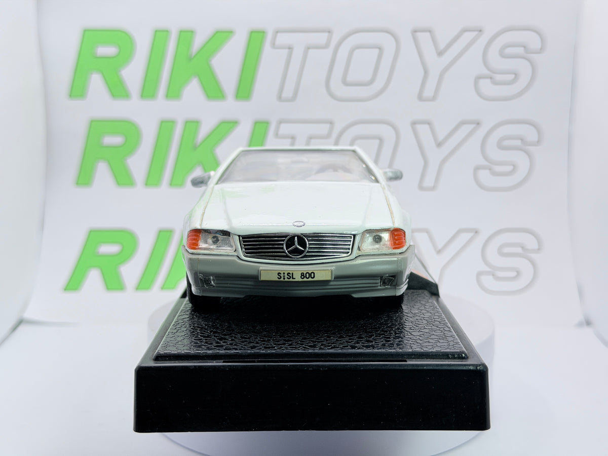 Mercedes Benz 500 SL R 189 1/24 Bianco 1989