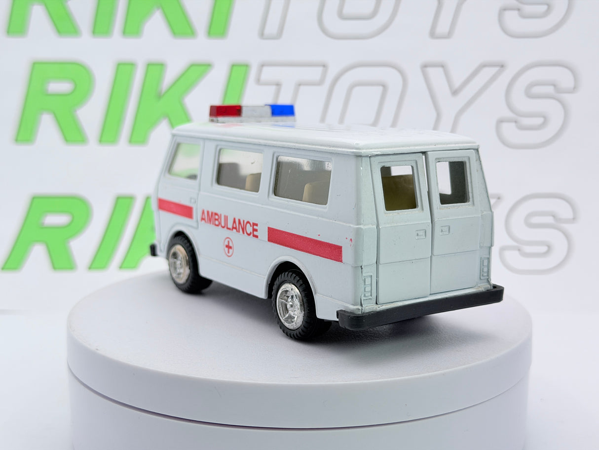 Volkswagen LT Ambulance Hong Kong 1/38 Bianco