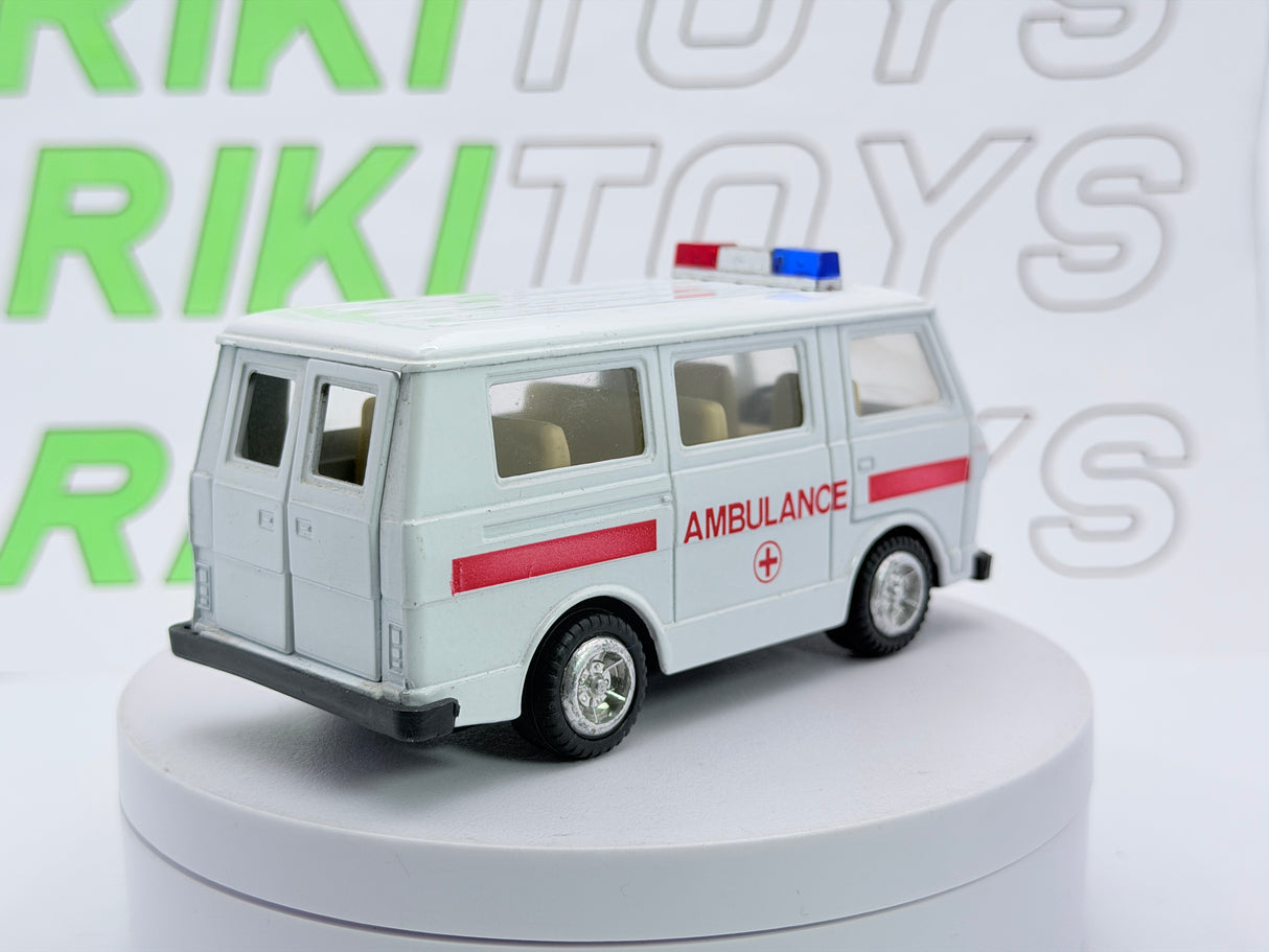 Volkswagen LT Ambulance Hong Kong 1/38 Bianco