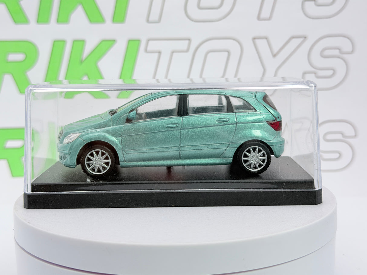 Mercedes Benz B-klass Solido 1/43 Verde Metalizzato