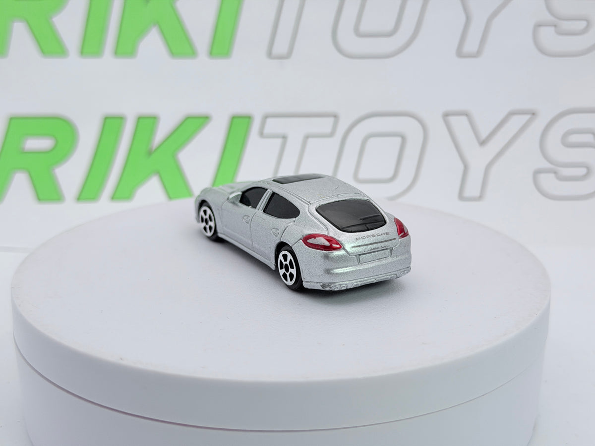 Porsche Panamera Turbo Maisto Argento