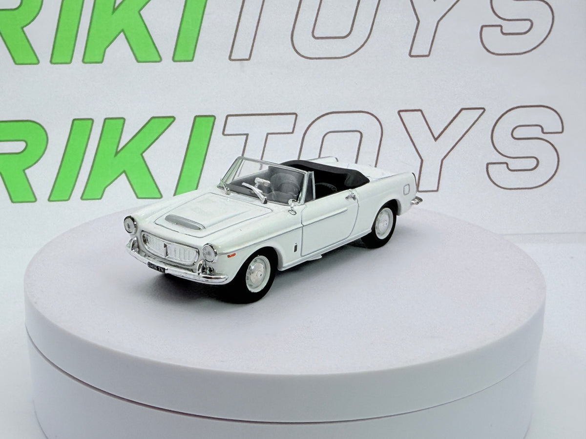 Fiat 1200 Cabrio Norev 1/43 Bianco