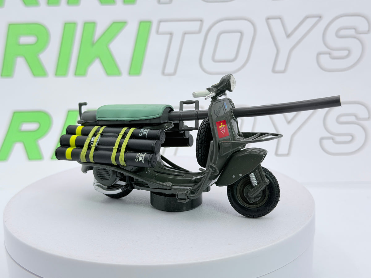 Piaggio Vespa Tap Italeri 1/24 Verde