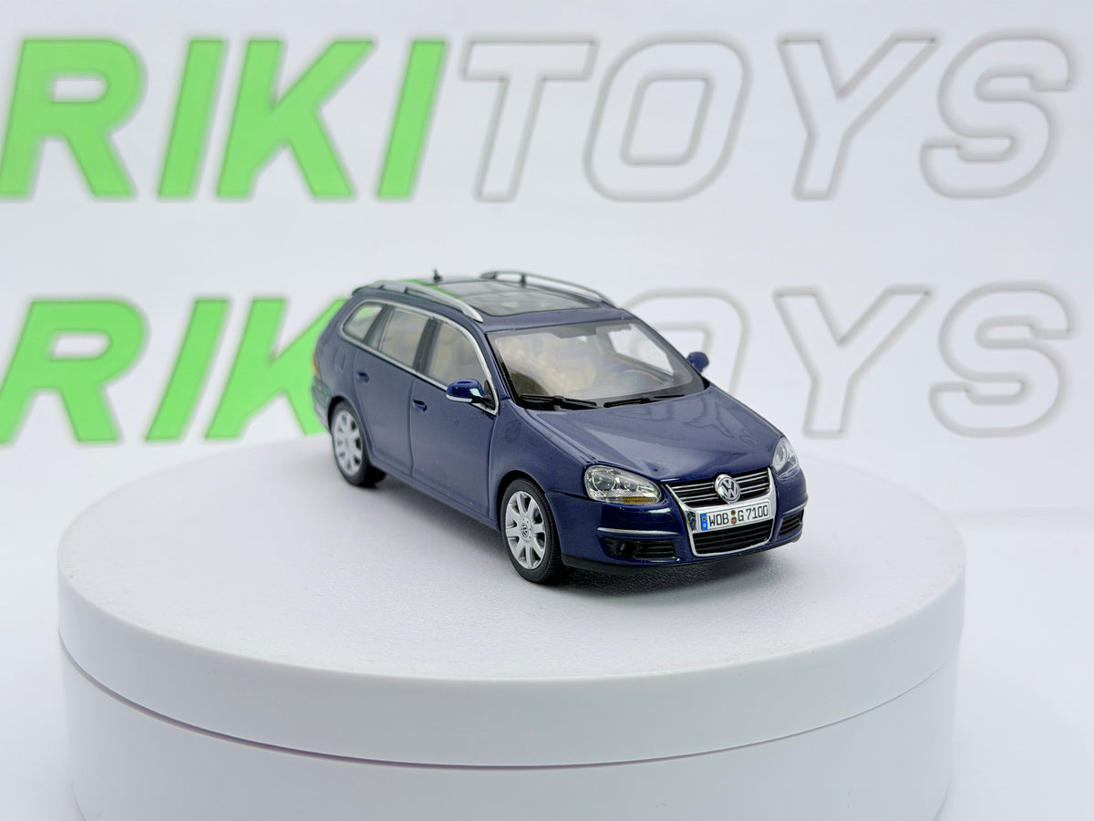 Volkswagen Golf Variant Auto Art 1/43 Blu