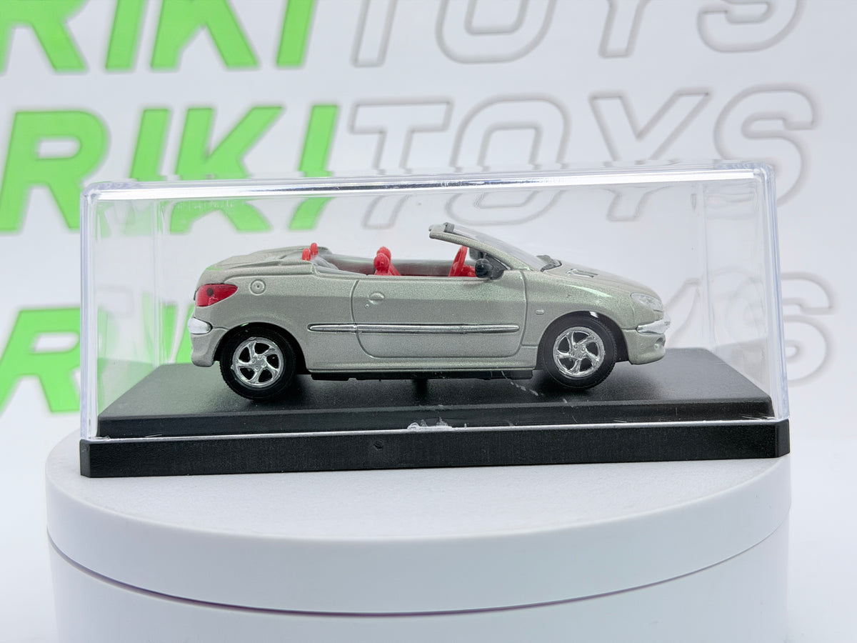 Peugeot 406 Coupé Solido 1/43 Argento
