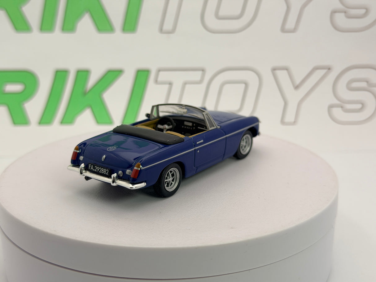 MG B Spider Edicola 1/43 Blu 1967