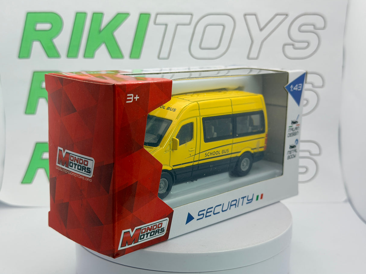 Mercedes Benz Sprinter Minibus Mondo Motors 1/45 Giallo