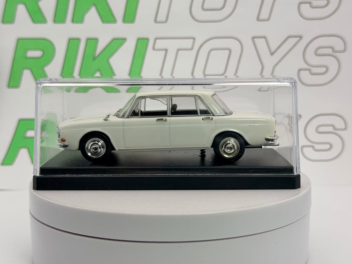 Lancia Flavia berlina 2a serie Norev 1/43 Bianco 1967