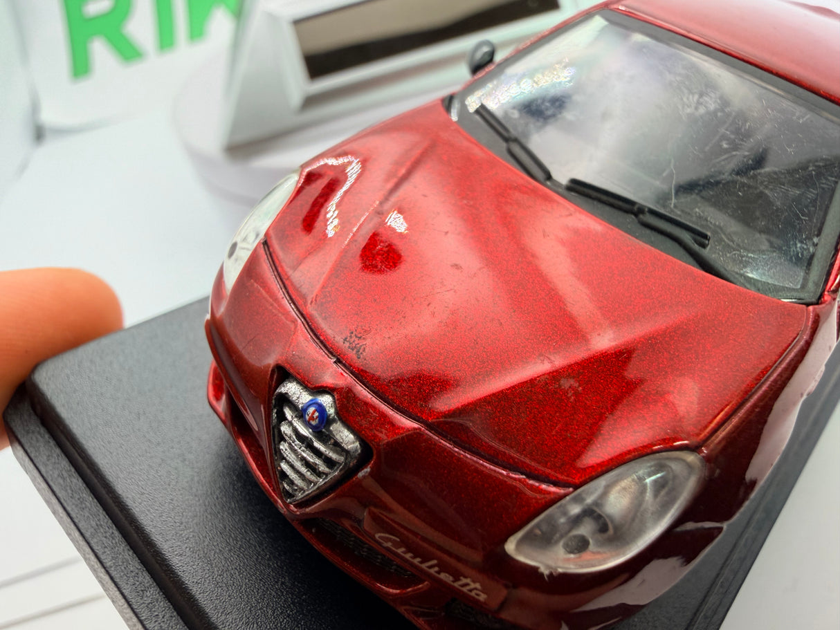 Alfa Romeo Giulietta Norev 1/43 Rosso metallizzato 2009