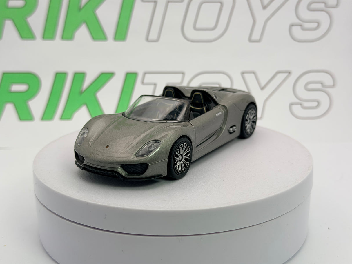 Porsche 918 Spyder Welly 1/38 Argento
