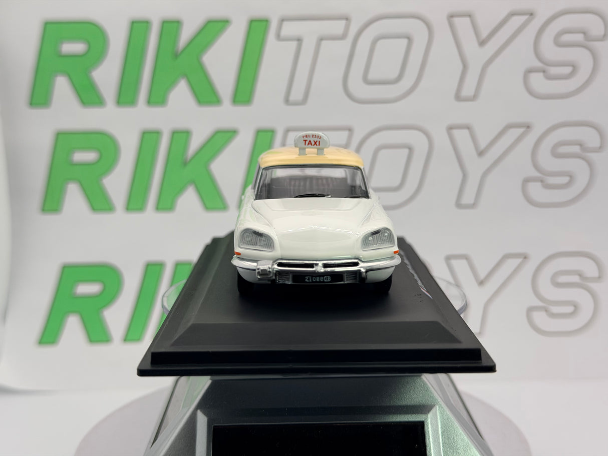 Citroen ID 9 Edicola 1/43 Bianco 1968