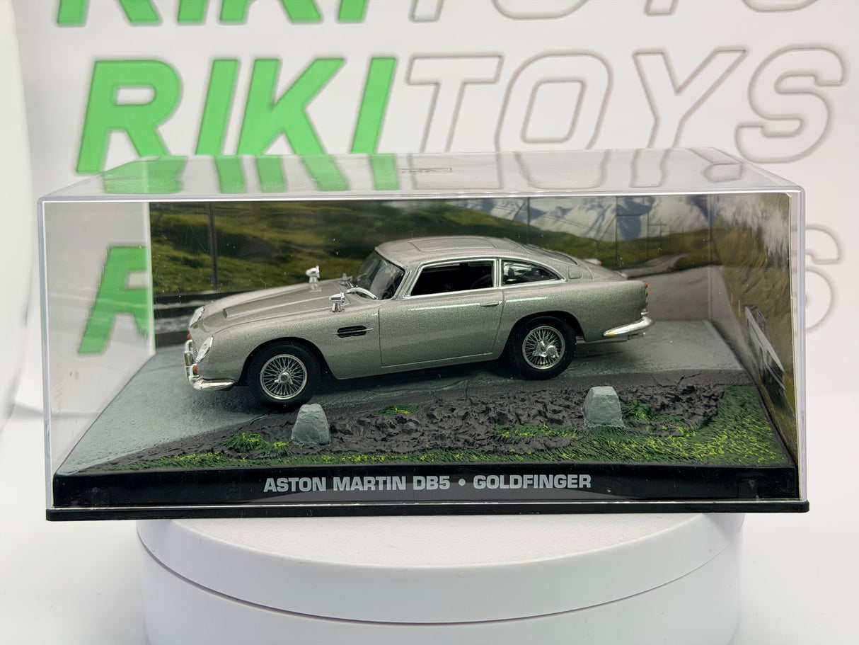 Aston Martin DB 5 Edicola 1/43 Argento 1965