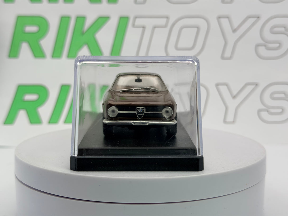 Alfa romeo Giulia GT 1300 Solido 1/43 Marrone 1970