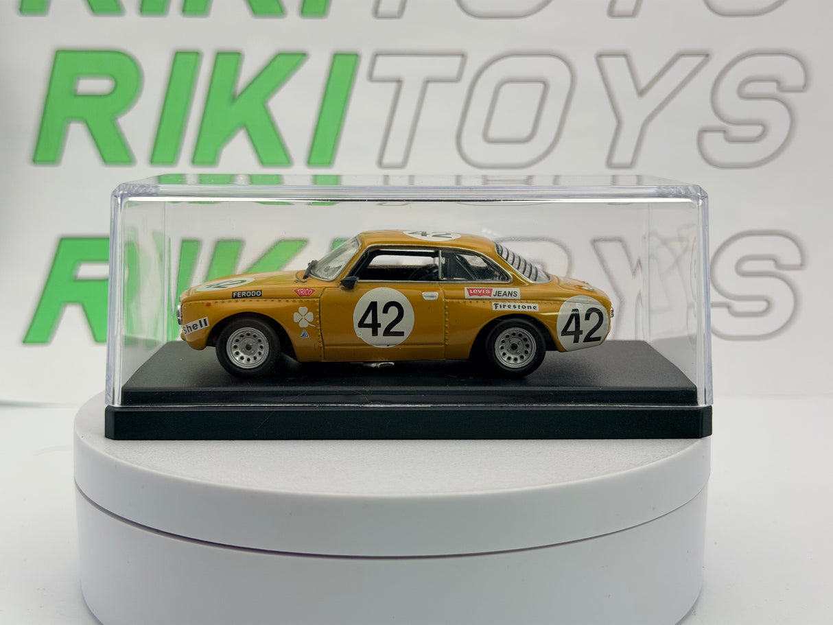 Alfa Romeo 1750 GT am Metro Models 1/43 Ocra 1970