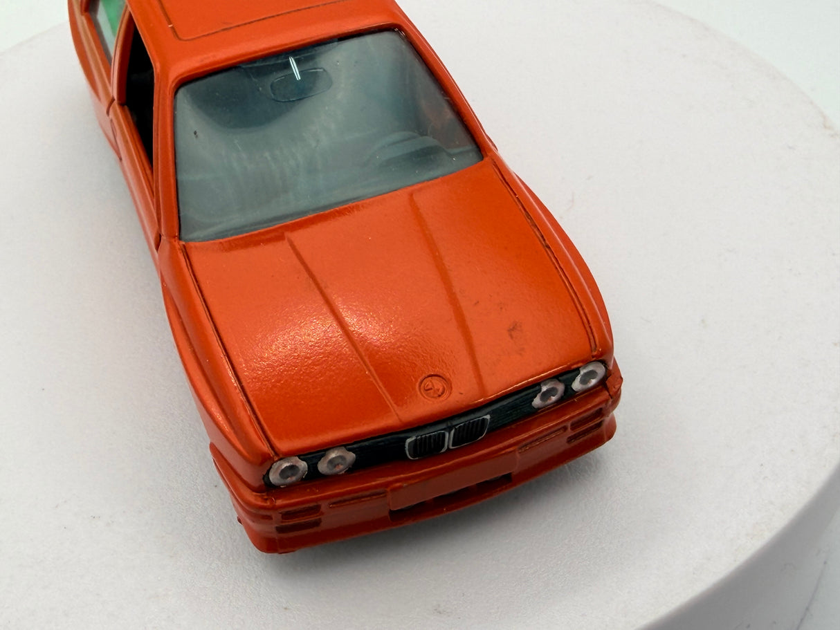 BMW M3 E30 Gama 1/43 Rosso 1987