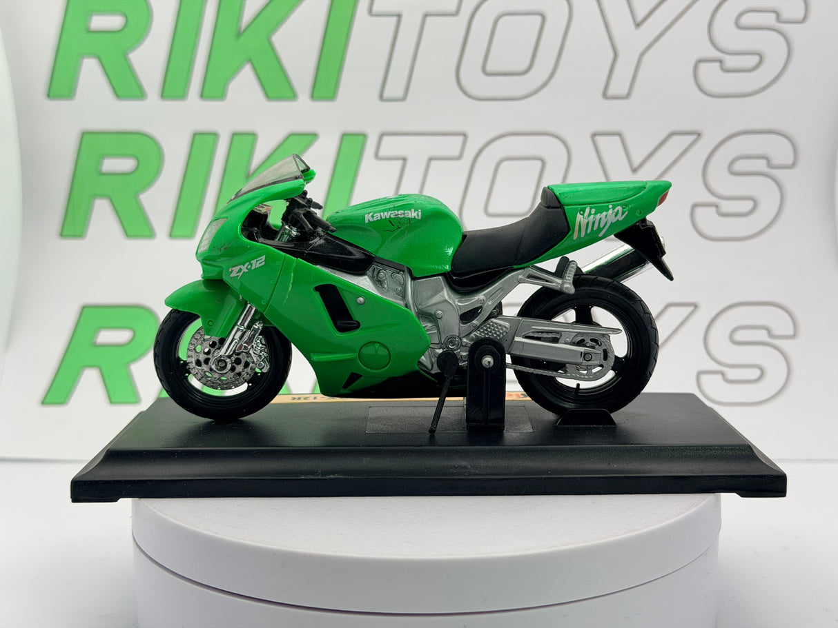 Kawasaki Ninja ZX 12R Maisto 1/18 Verde