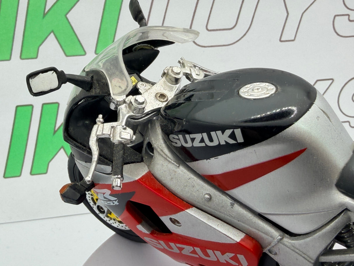 Suzuki GSX R New Ray Argento 1985
