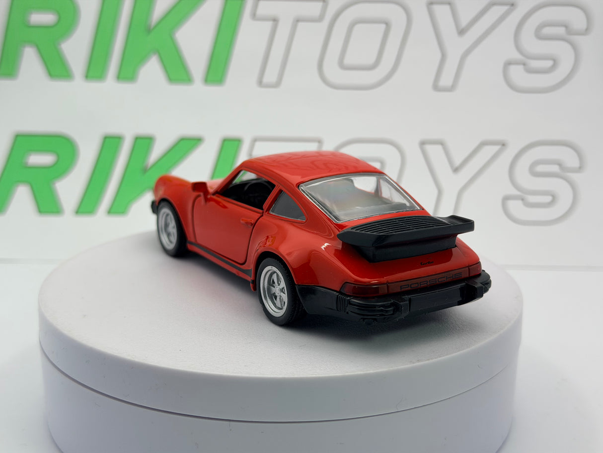 Porsche 911 Turbo 33 RMZ City 1/35 Rosso 1978