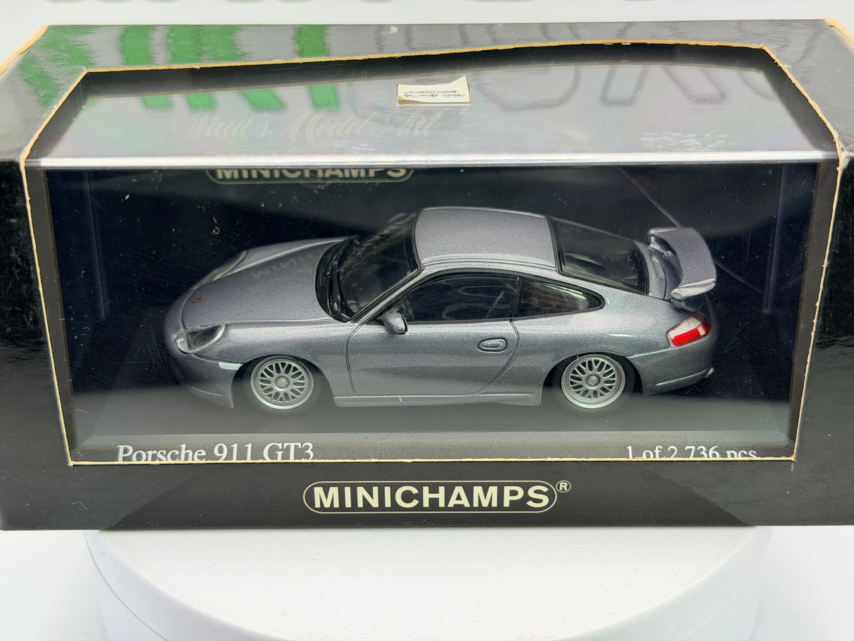 Porsche 911 GT3 Minichamps 1/43 Grigio 1999