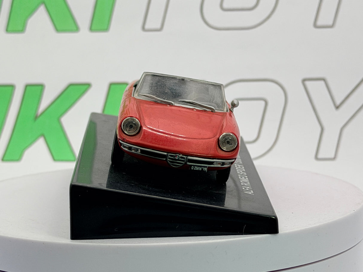 Alfa Romeo Duetto 1.3 Coda tronca Edicola 1/43 Rosso 1970