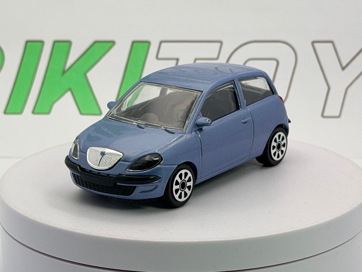 Lancia Ypsilon Burago 1/43 Azzurro metallizzato 2003