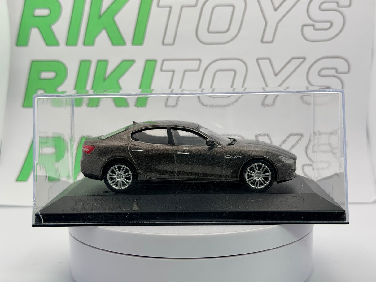 Maserati Ghibli Edicola 1/43 Grigio 2013