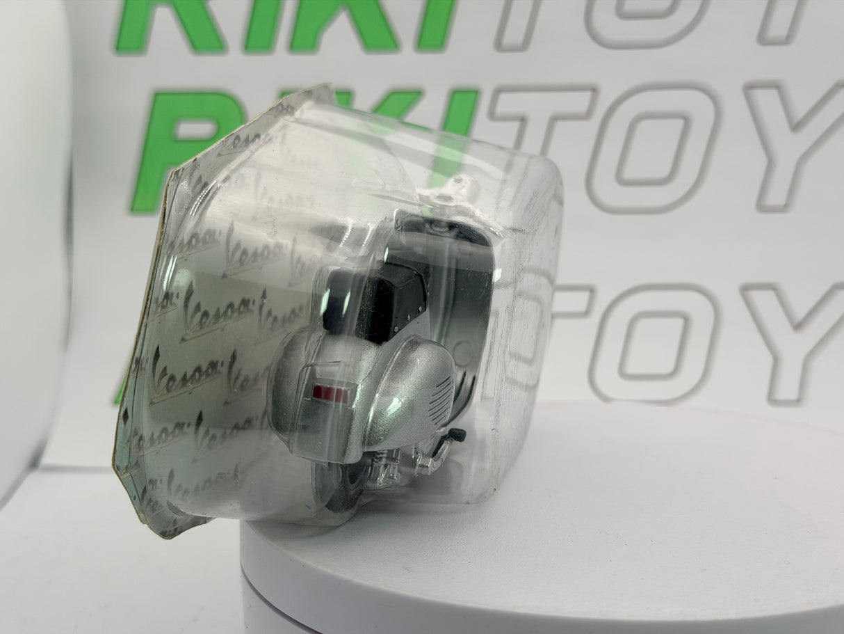 Piaggio Vespa 150 GS Maisto 1/24 Argento 1953