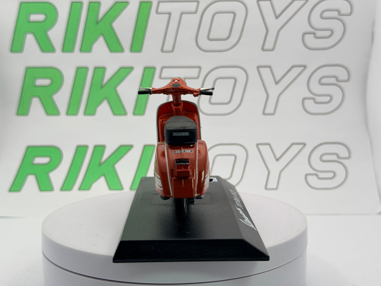 Piaggio Vespa 200 Rally Maisto 1/24 Arancione 1972