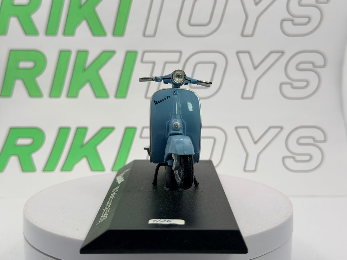 Piaggio Vespa 90 Maisto 1/24 Azzurro 1963