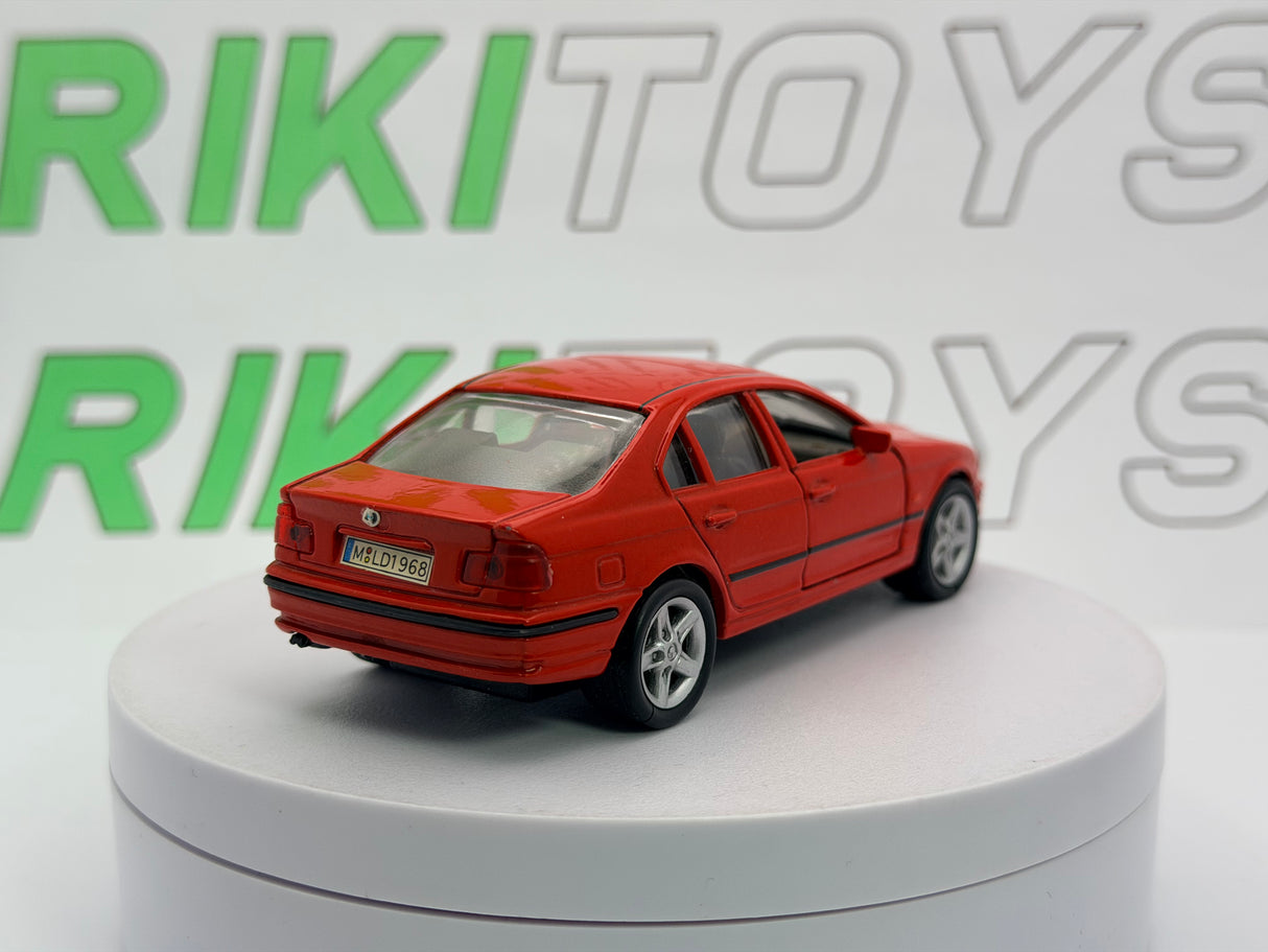 BMW 328 i E 36 Welly 1/35 Rosso
