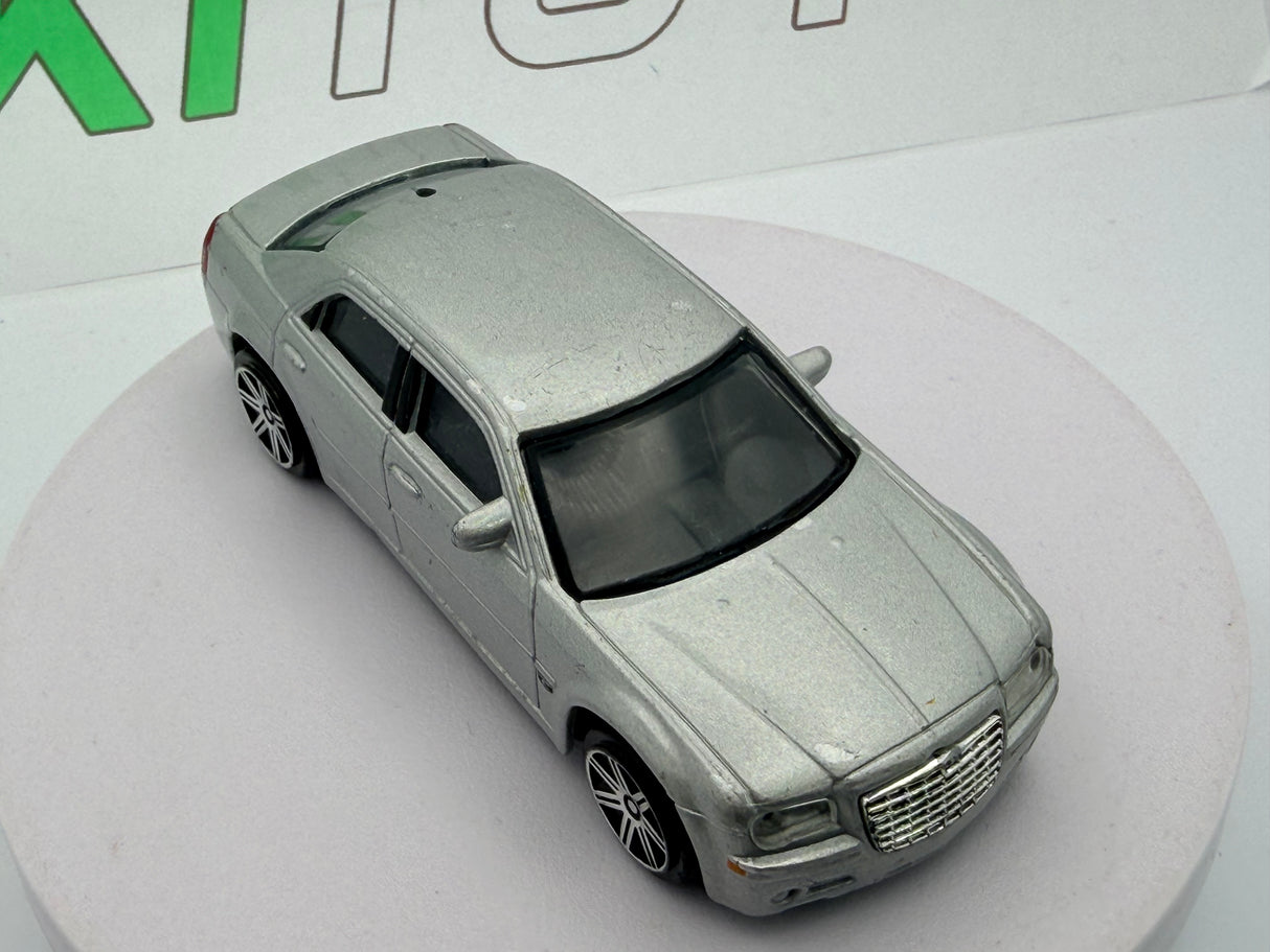 Chrysler 300 Hemy Maisto 1/43 Argento 2004