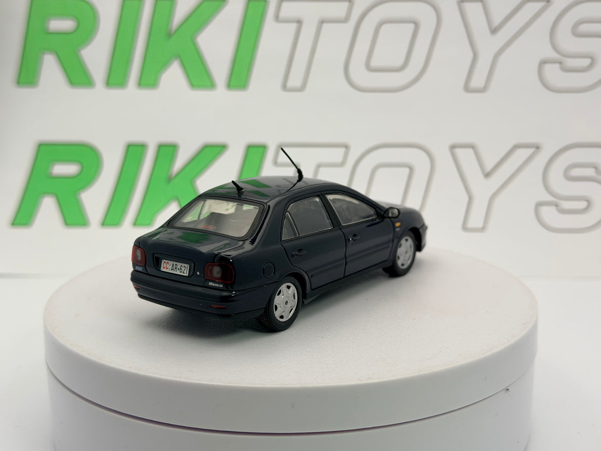 Fiat Marea berlina Edicola 1/43 Blu 1996