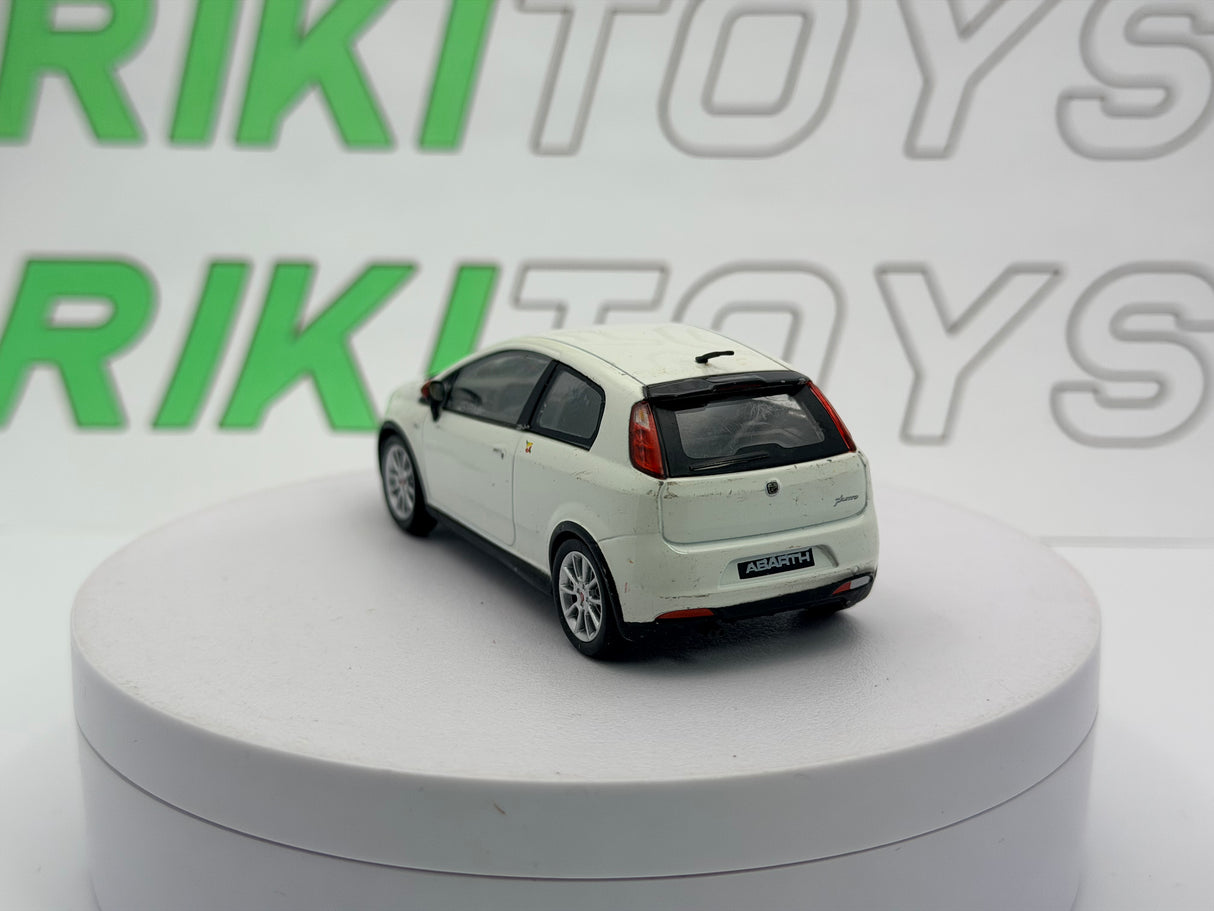 Fiat-Abarth Grande Punto Motorama 1/43 Bianco 2008