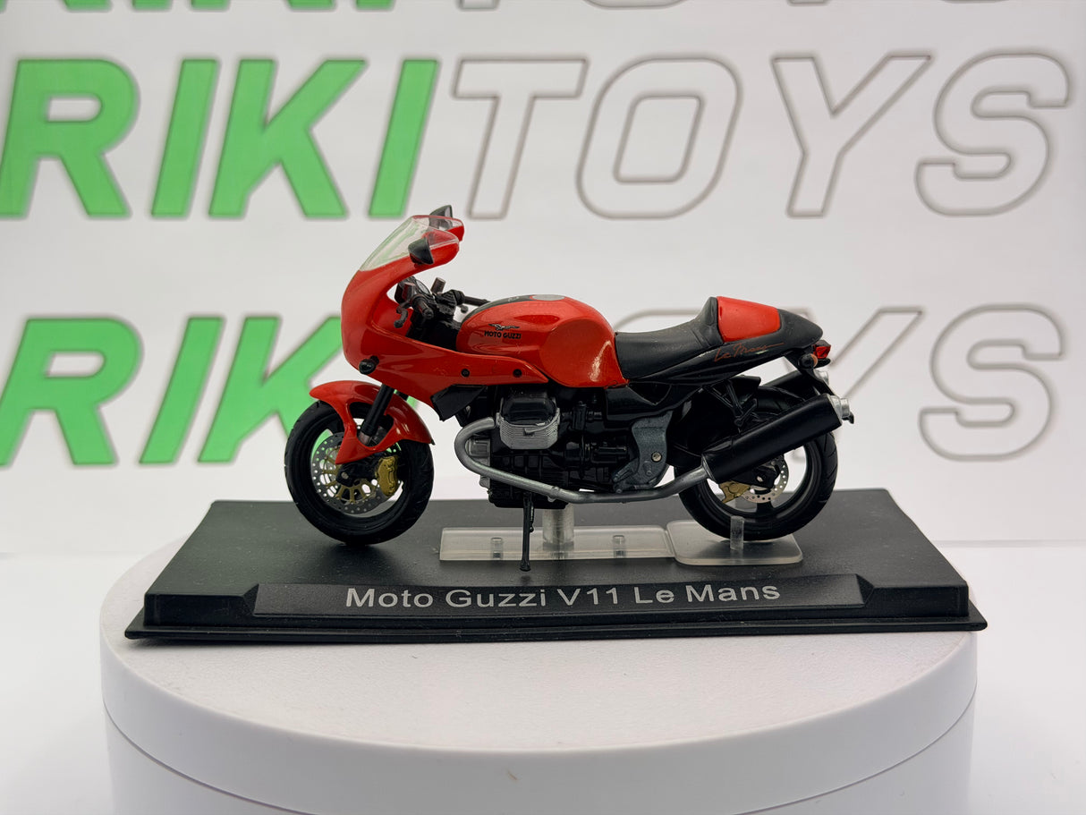 Moto Guzzi V11 Le Mans Starline 1/24 Rosso