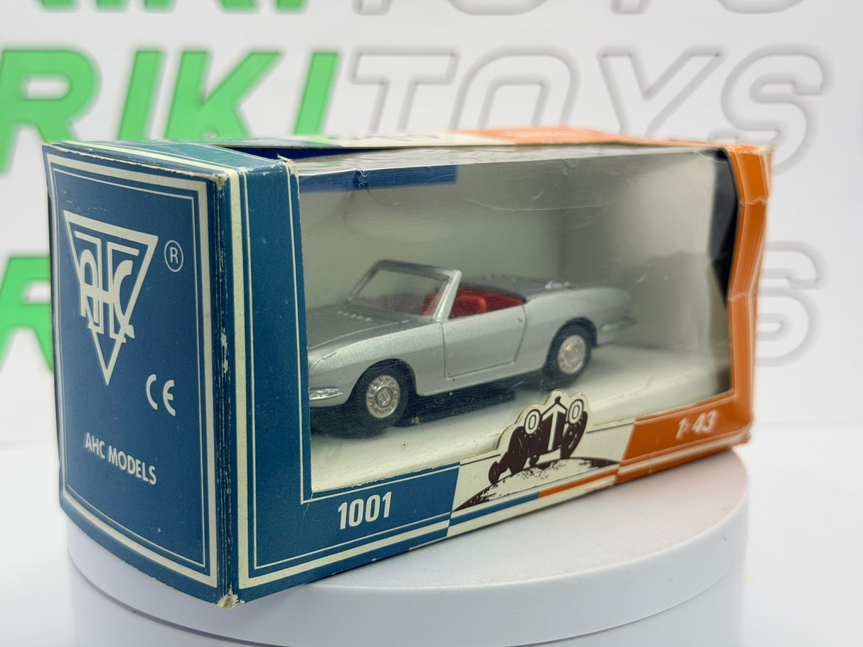 Fiat/Seat 850 Sport Spider Pilen 1/43 Argento 1968