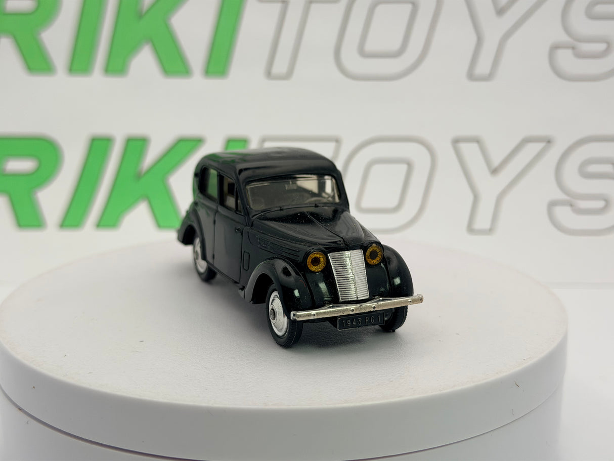 Renault Juvaquatre Norev PL 1/43 Nero