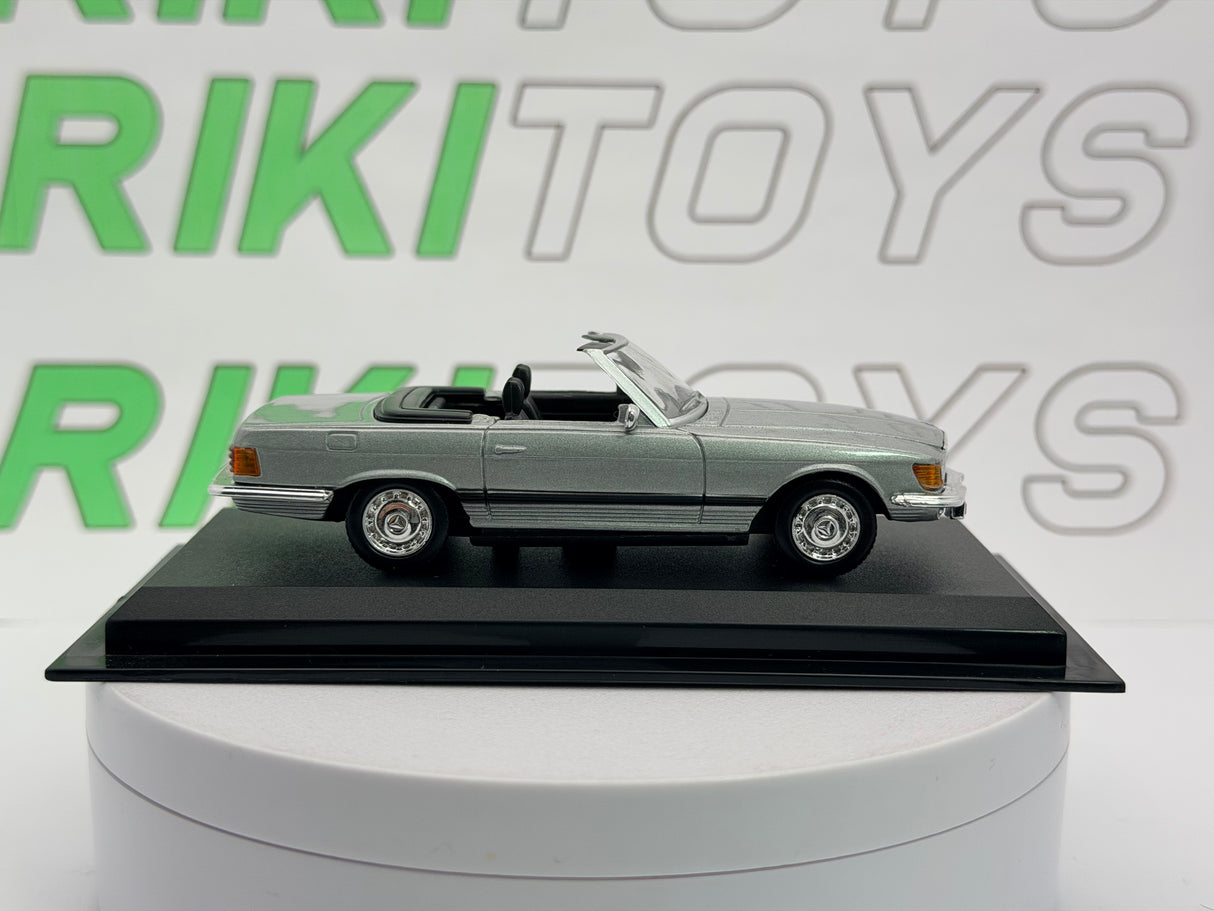 Mercedes benz 350 SL Edicola 1/43 Argento 1976