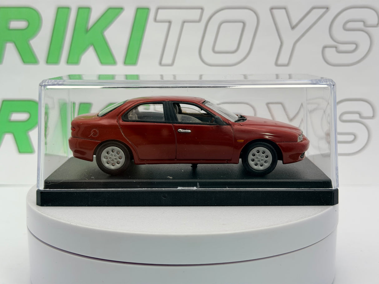 Alfa Romeo 156 berlina Solido 1/43 Rosso 1997