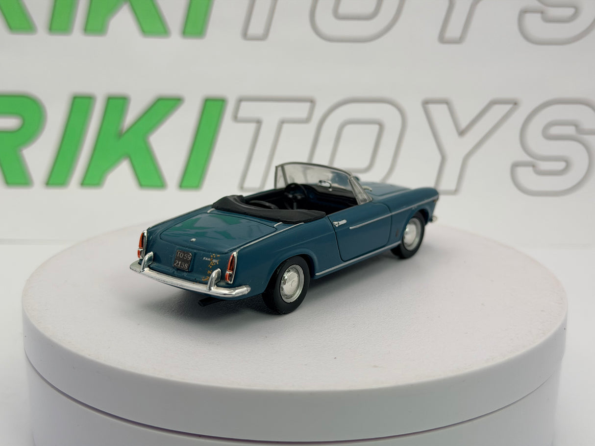 Fiat 1500 Cabrio Norev 1/43 Blu 1964