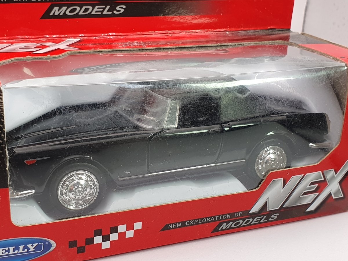 Alfa Romeo 2600 Spider Welly 1/38 Nero 1962 - RikiToys - Welly